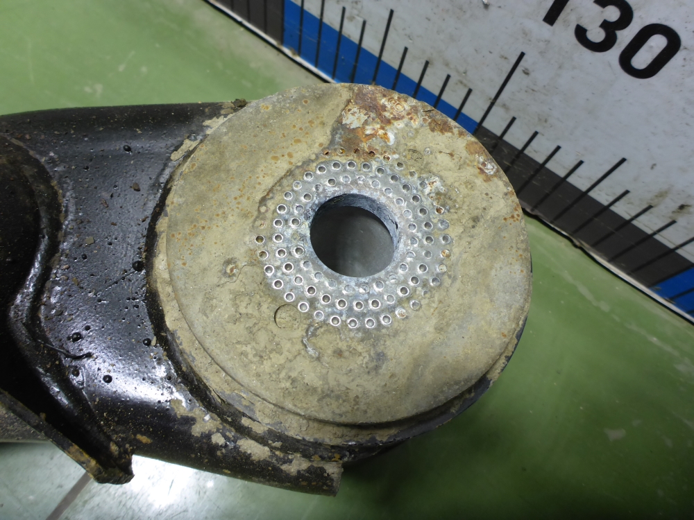 Балка задняя