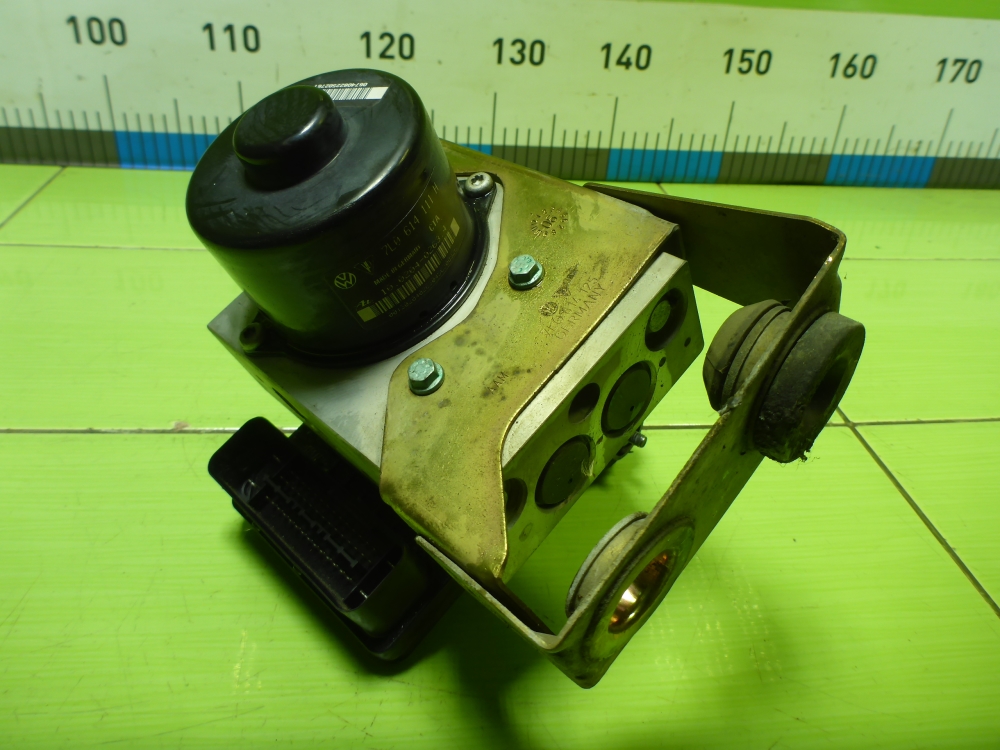 Блок ABS (насос)