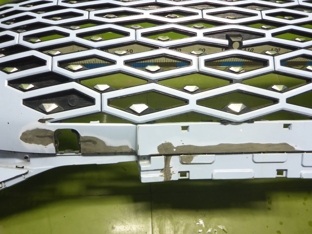 Бампер передний