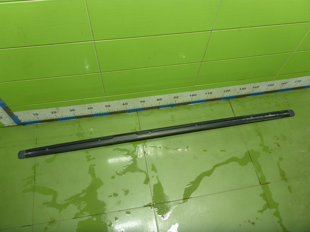 Молдинг крыши левый