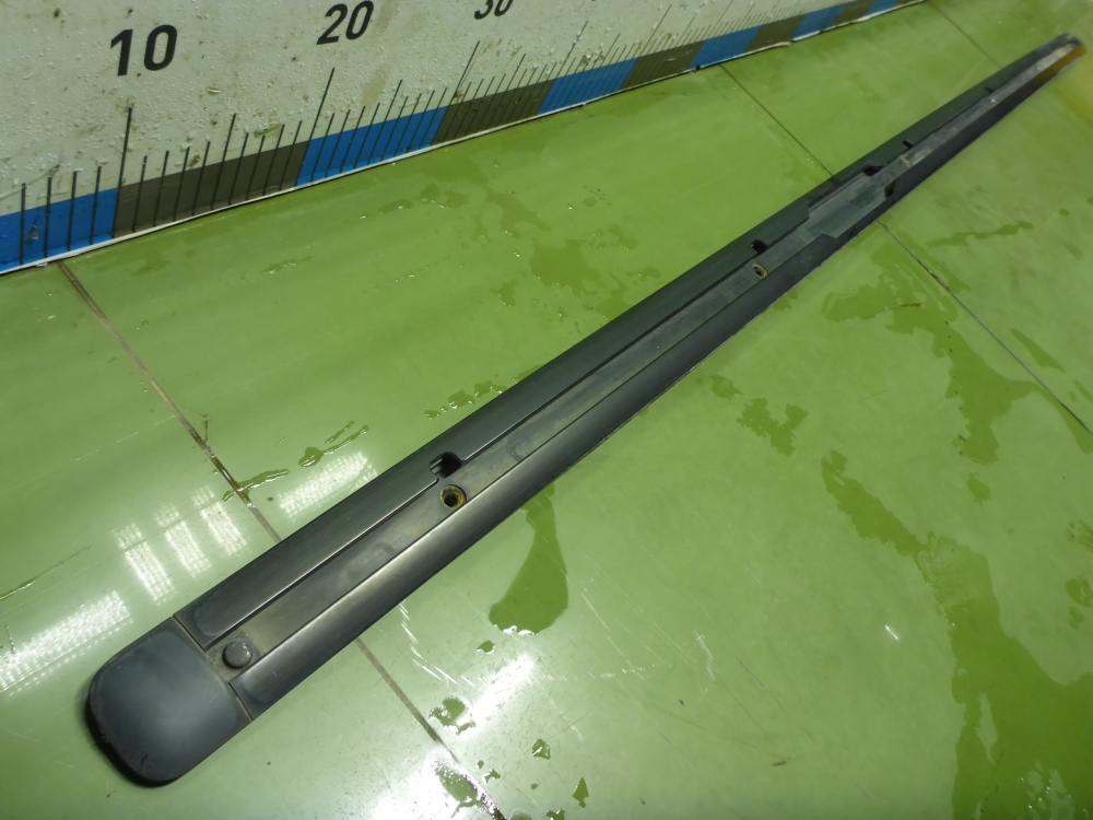 Молдинг крыши левый