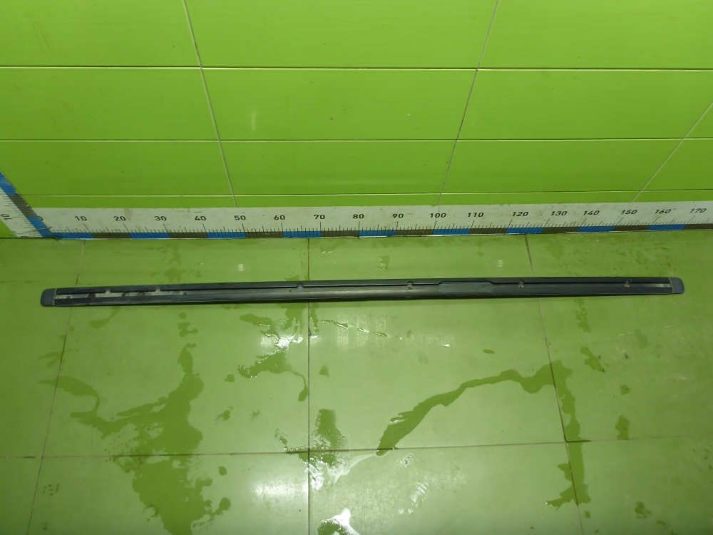 Молдинг крыши правый