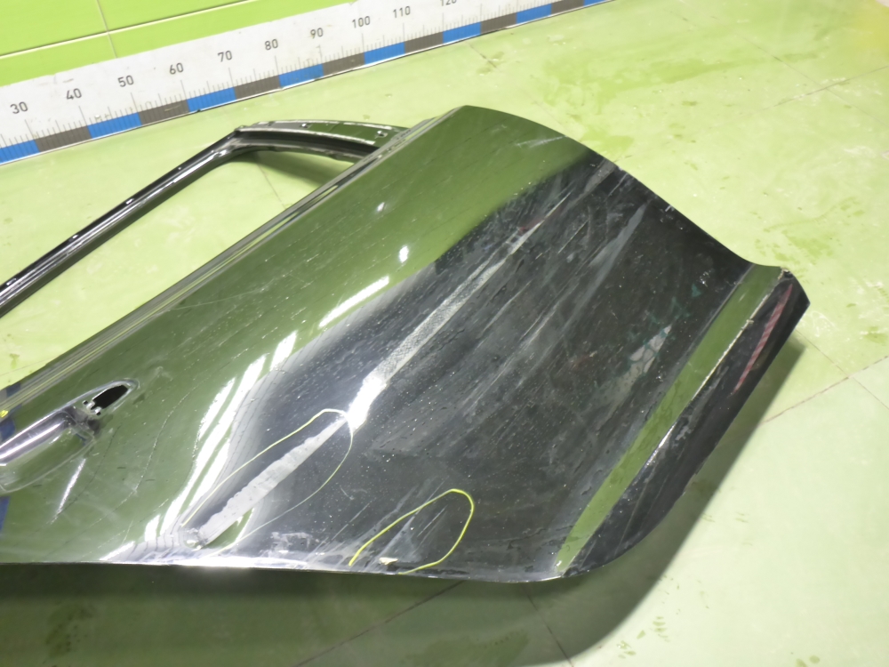 Дверь задняя левая