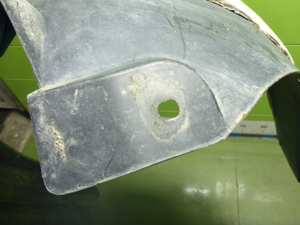 Локер передний правый