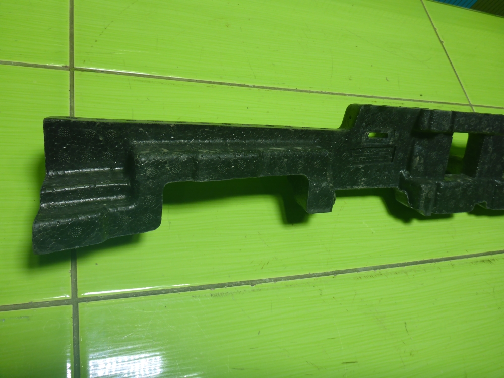 Наполнитель переднего бампера