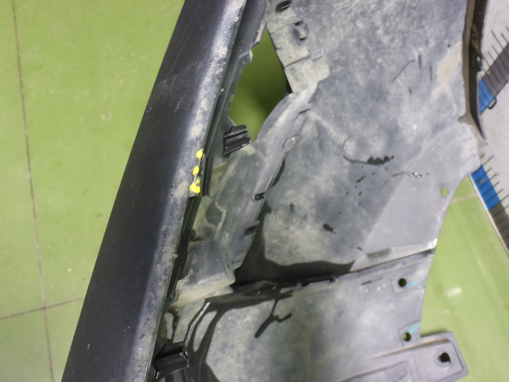 Бампер передний