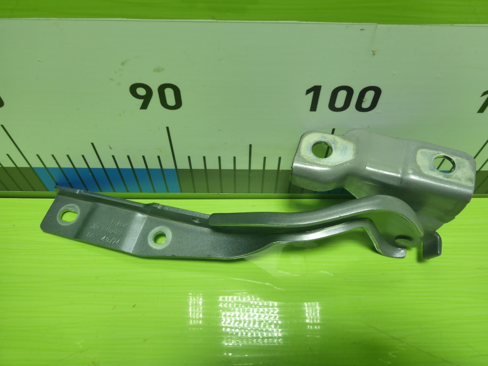 Петля капота левая