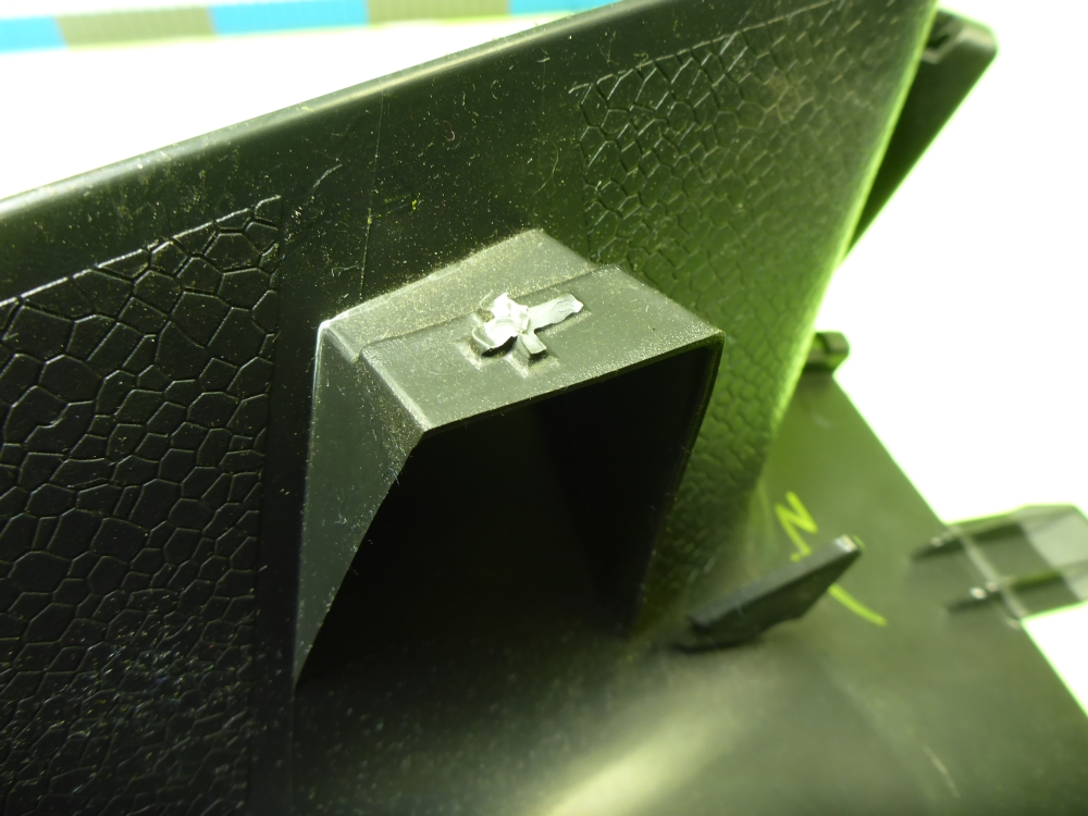 Обшивка стойки