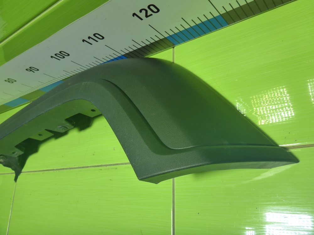 Накладка заднего крыла левого