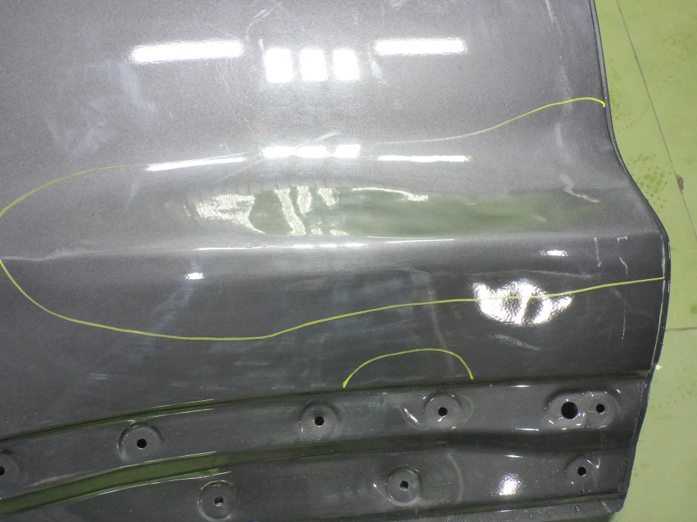 Дверь задняя правая