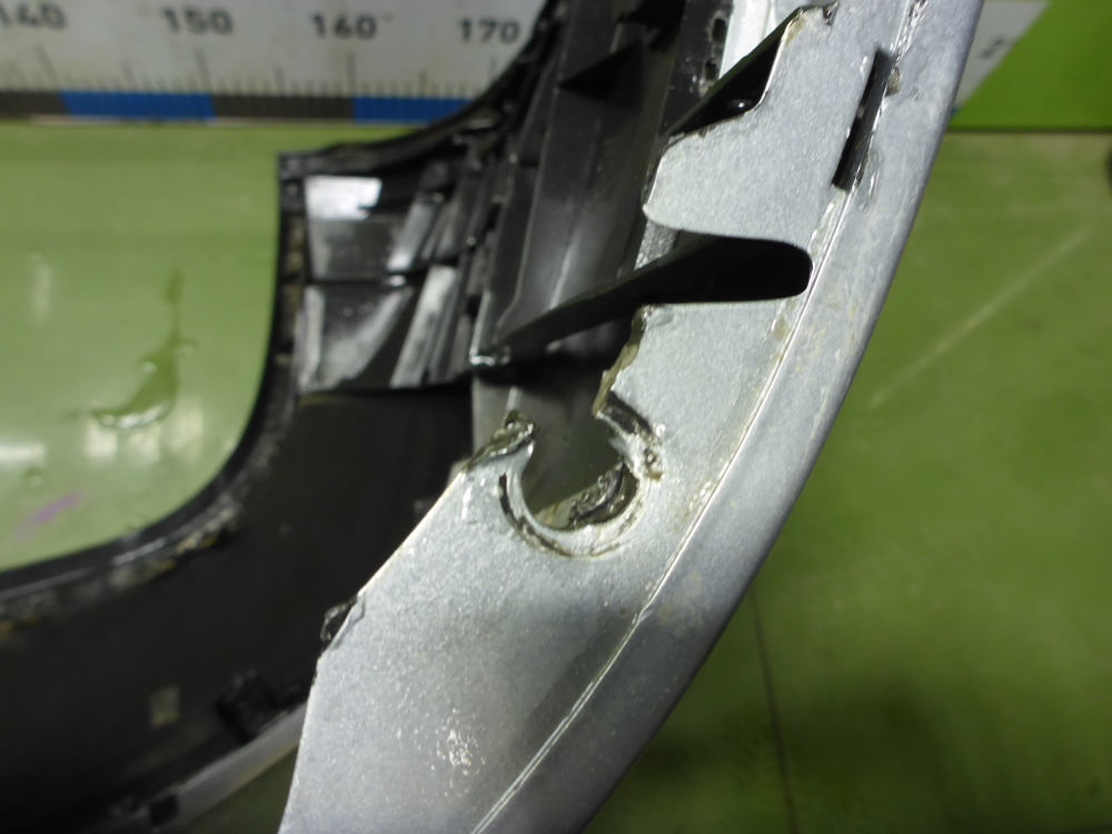 Бампер задний