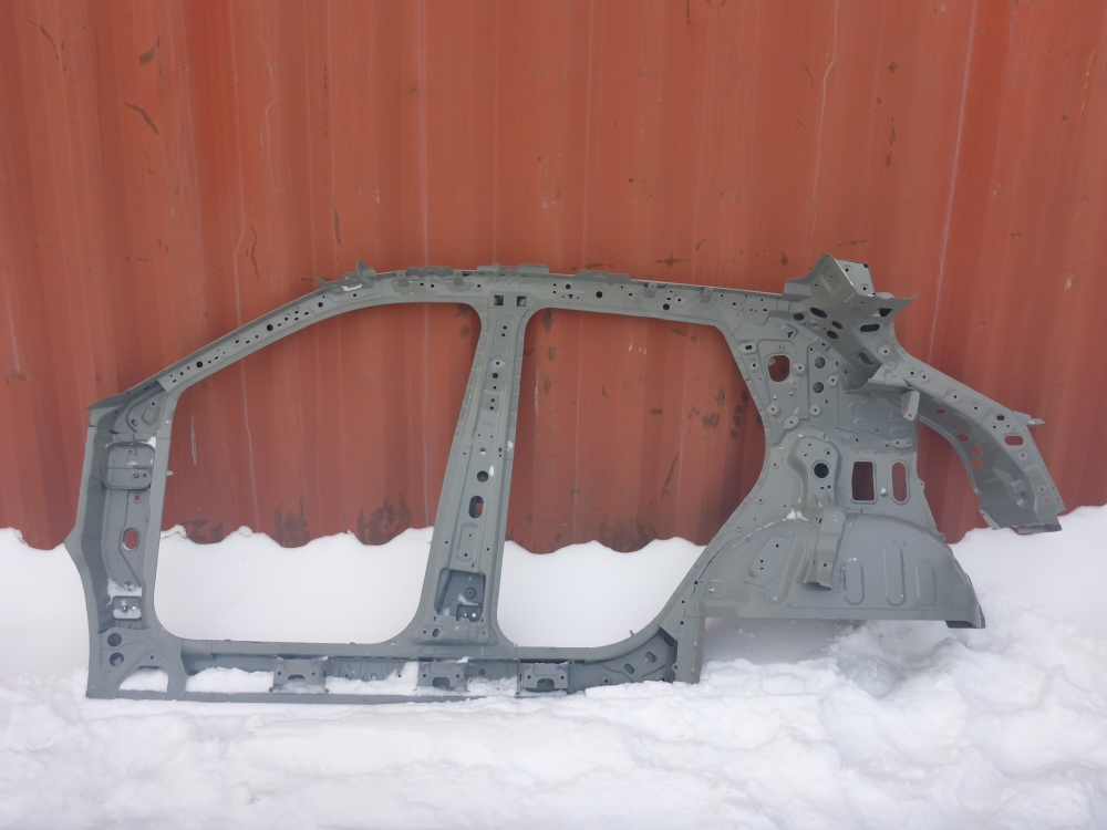 Кузовной элемент