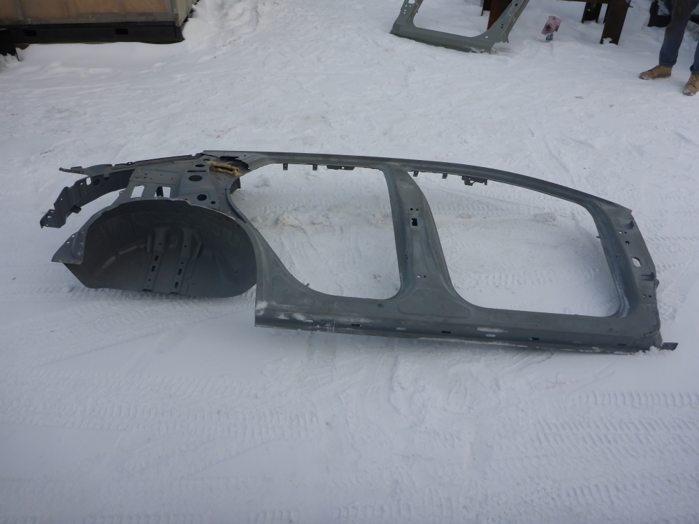 Кузовной элемент