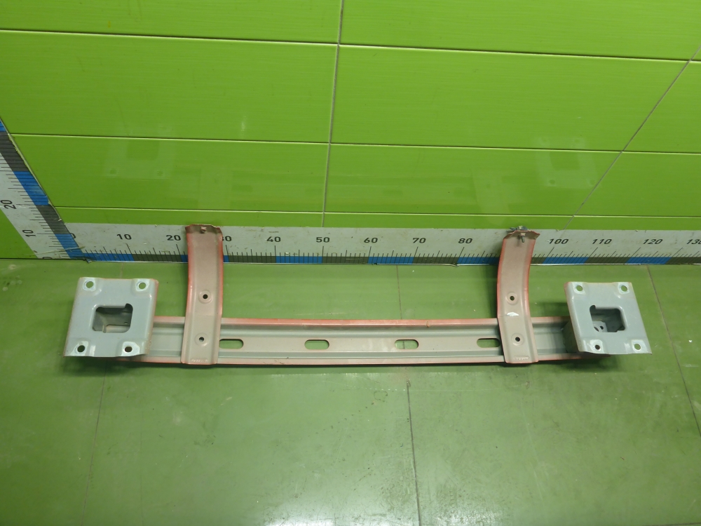 Усилитель заднего бампера