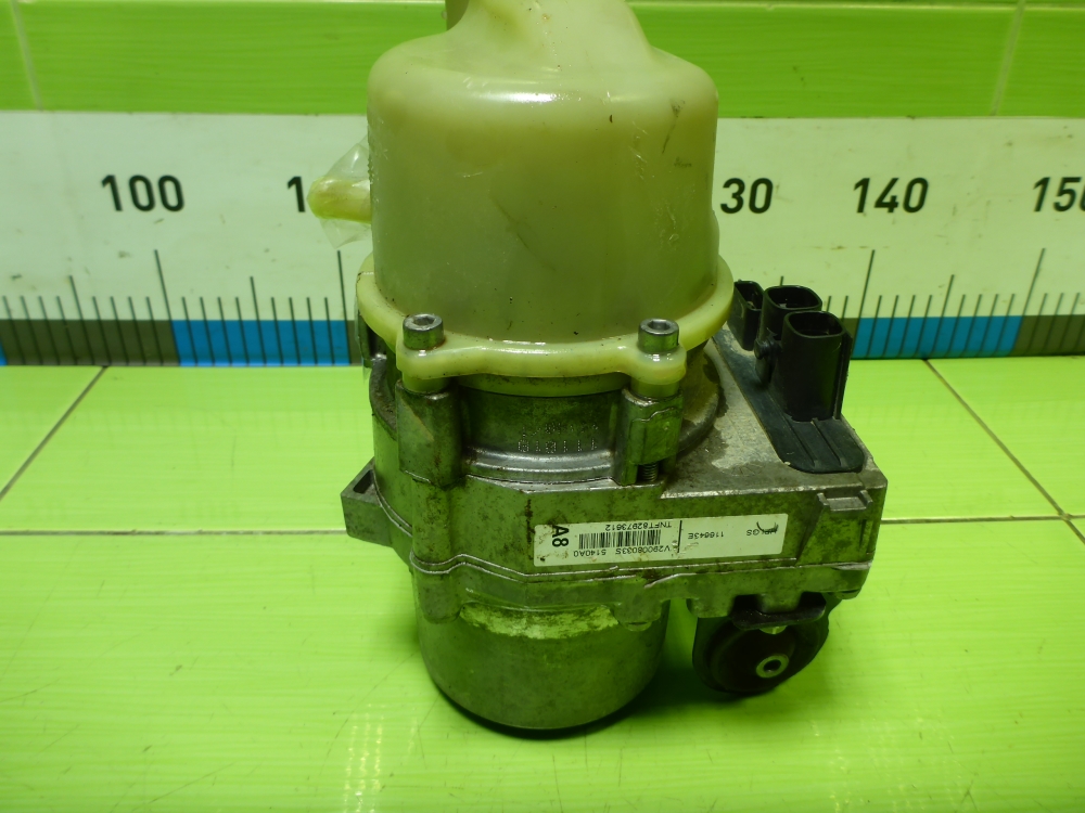 Насос ГУР (гидроусилитель руля)