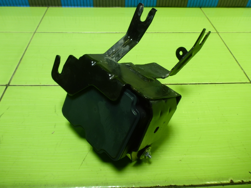 Блок ABS (насос)