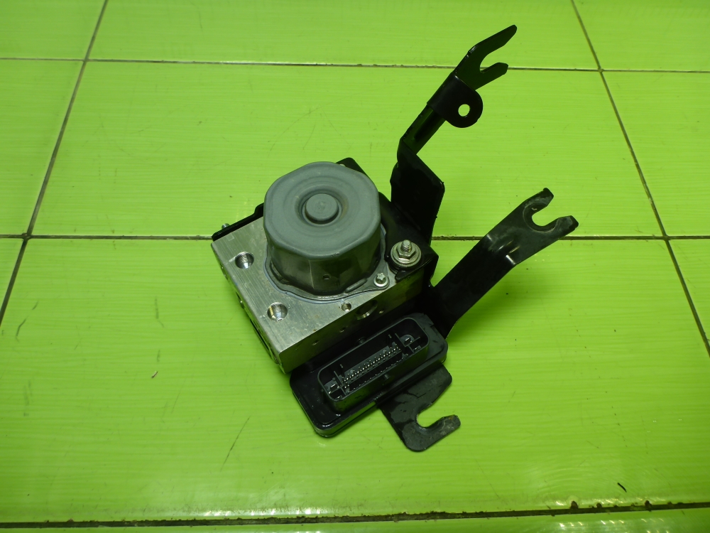 Блок ABS (насос)