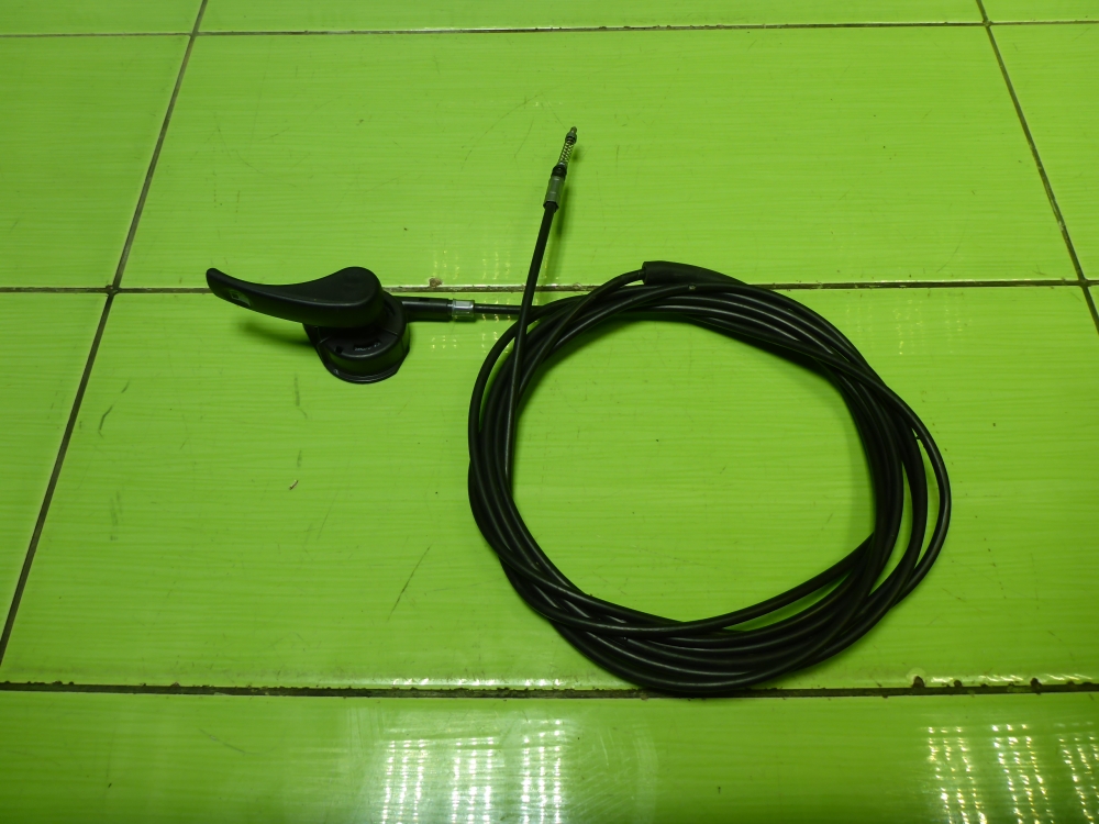 Ручка открывания лючка бензобака