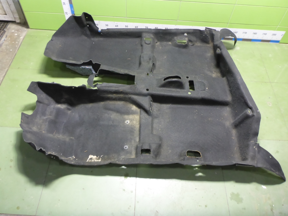 Покрытие напольное (ковролин)