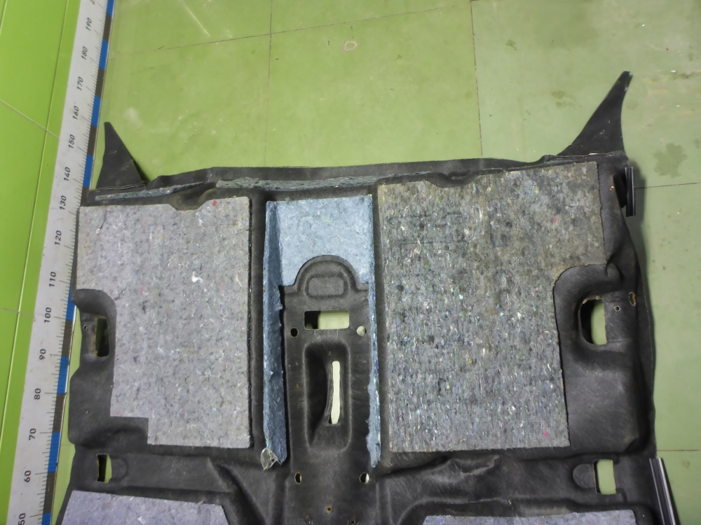 Покрытие напольное (ковролин)