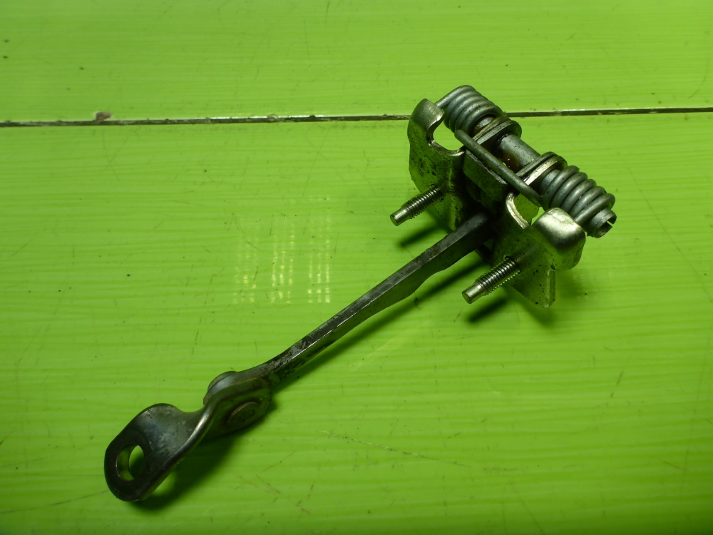 Ограничитель двери