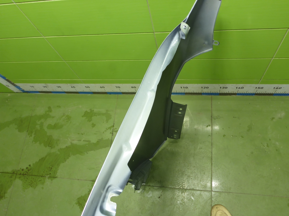 Крыло переднее левое