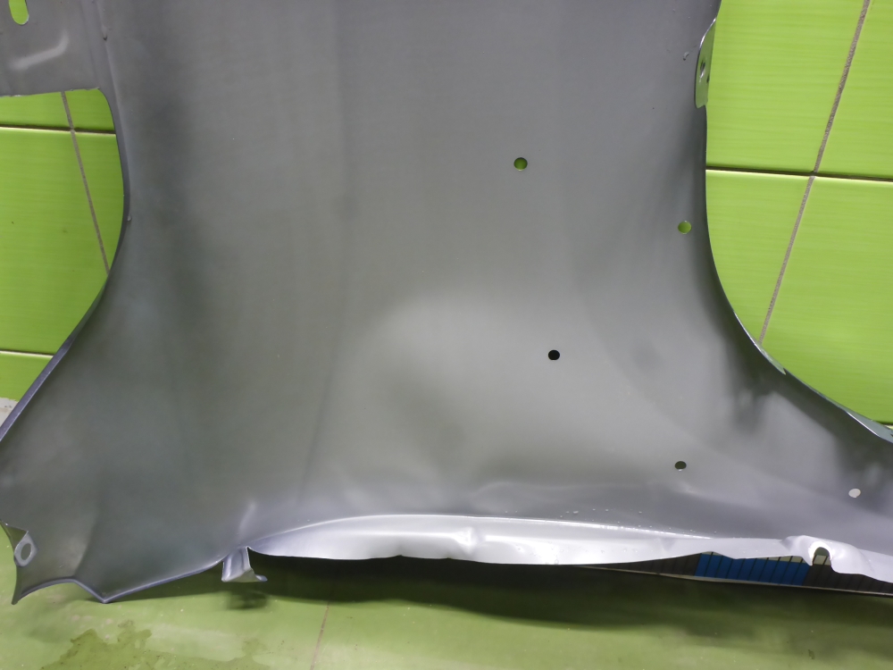 Крыло переднее левое