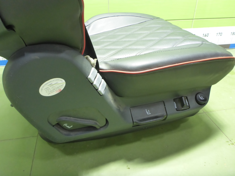 Сиденье салонное