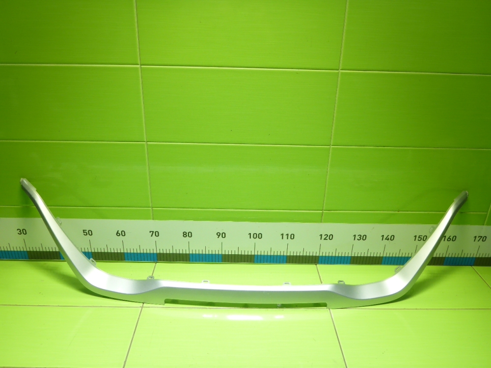 Накладка на решетку радиатора