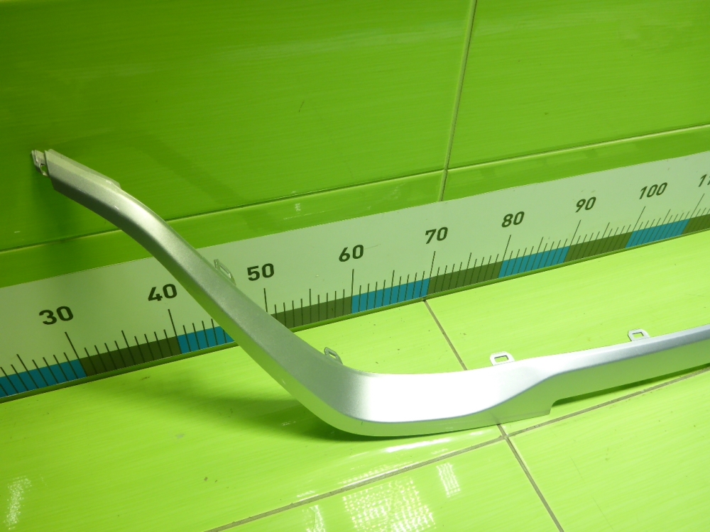 Накладка на решетку радиатора