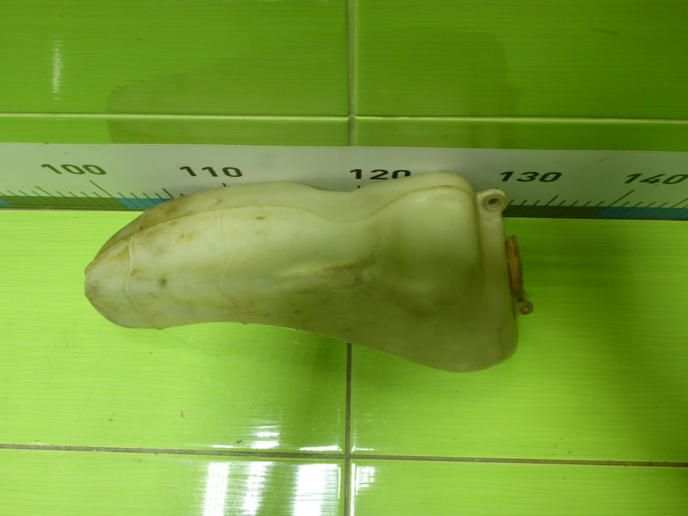 Бачок расширительный