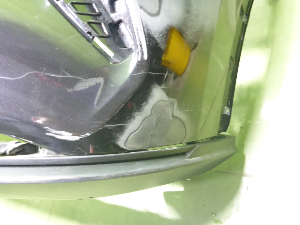 Бампер передний