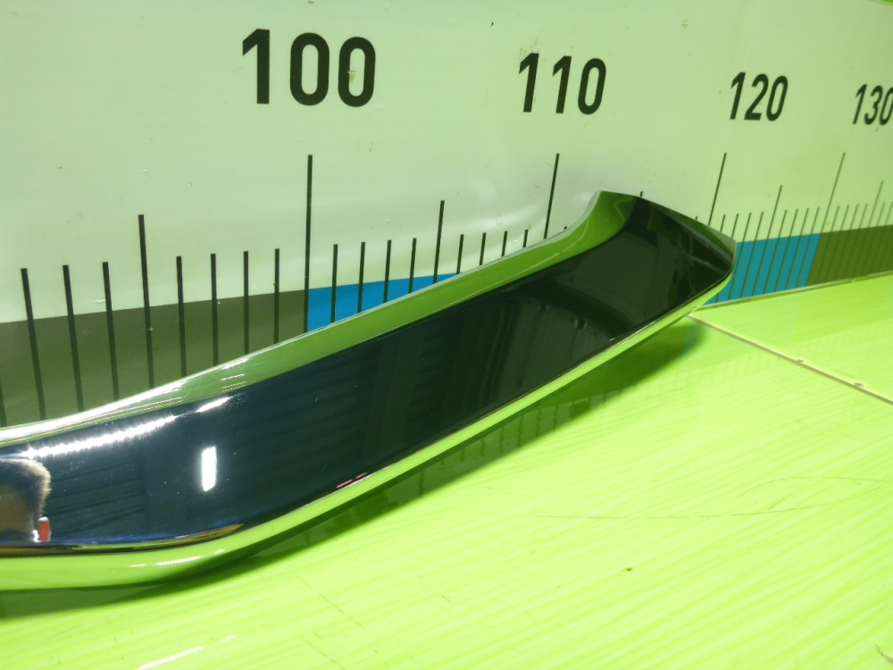 Накладка переднего бампера правая