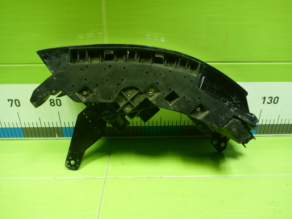 Фара дневного света левая (ходовые огни)