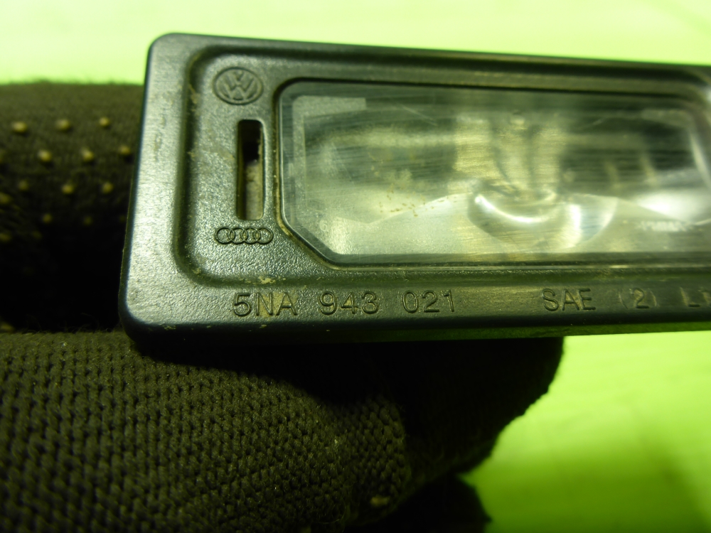 Фонарь подсветки двери