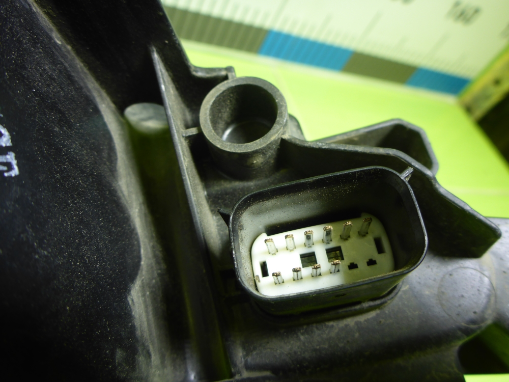 Фара дневного света левая (ходовые огни)