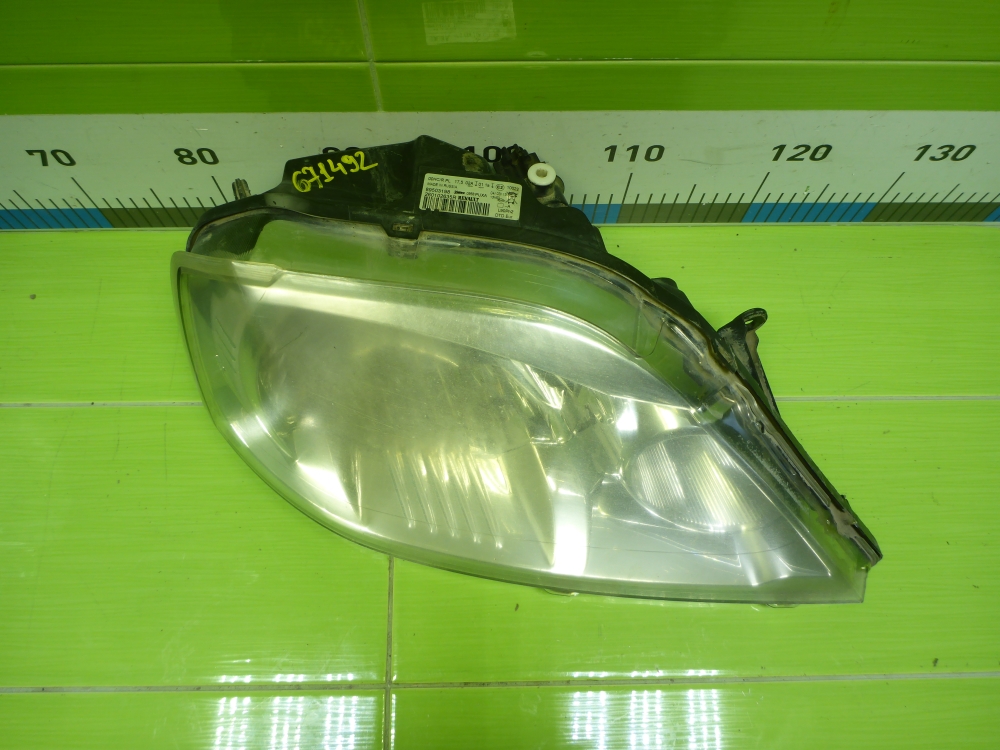 Фара правая