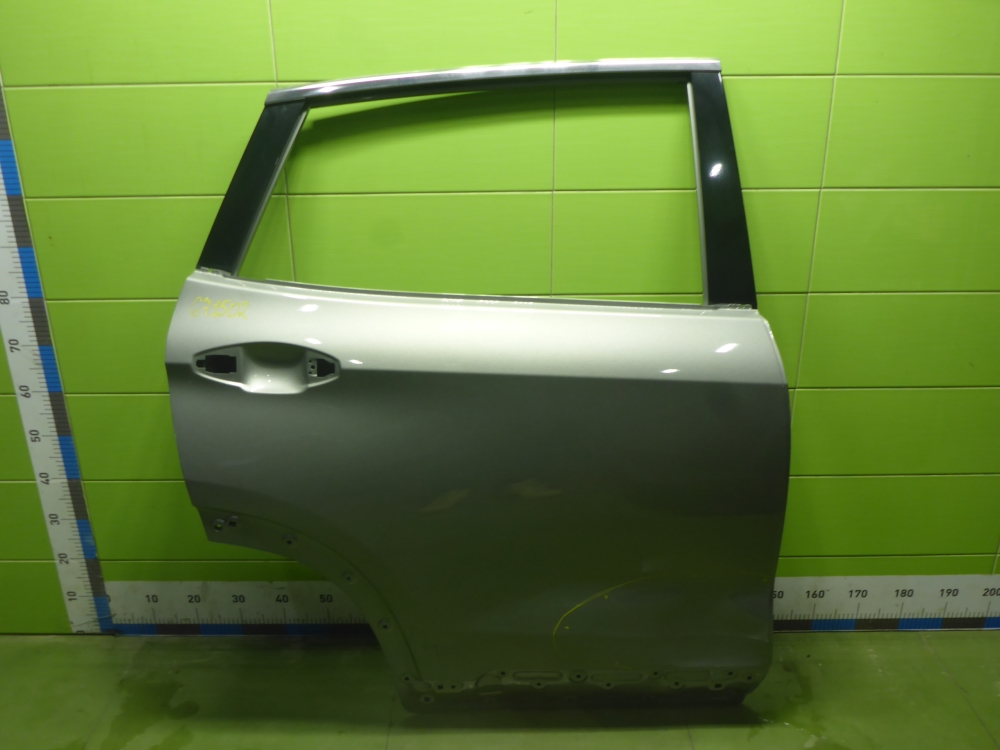 Дверь задняя правая