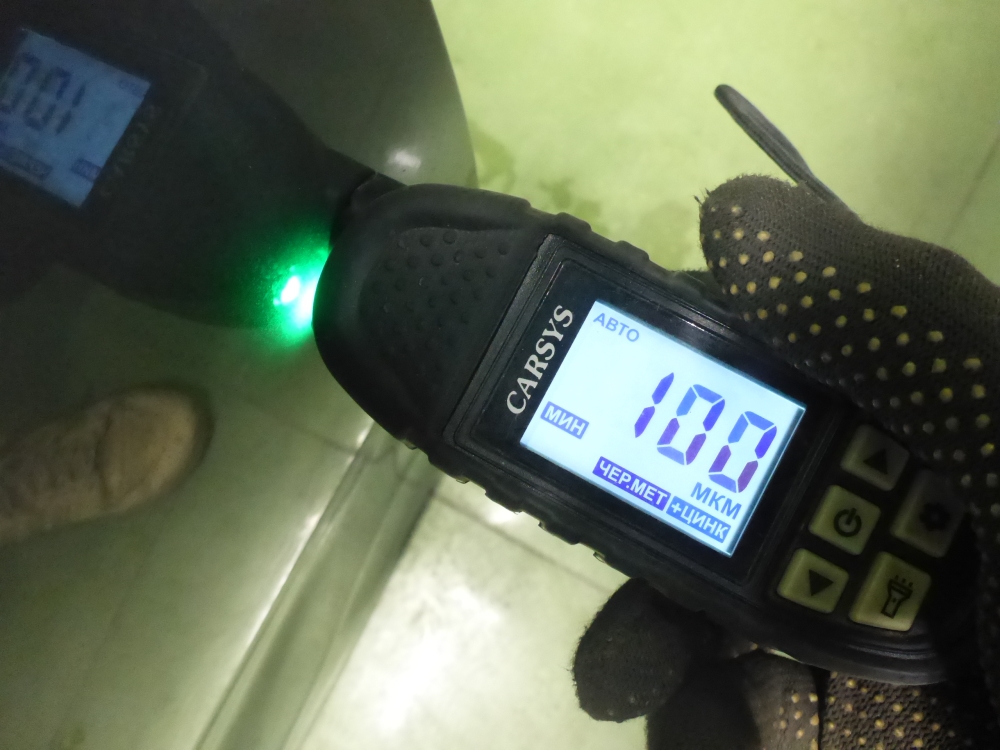 Дверь задняя правая