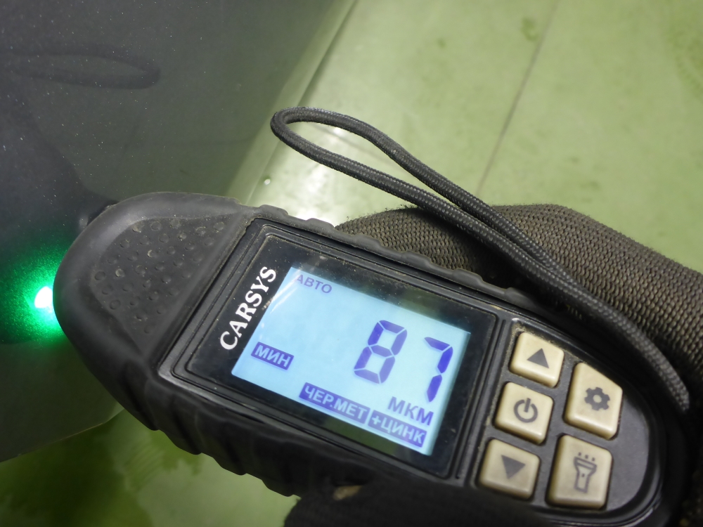 Дверь задняя правая