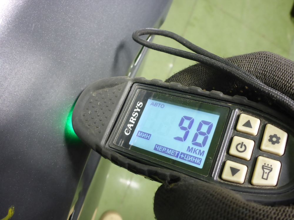 Дверь задняя правая