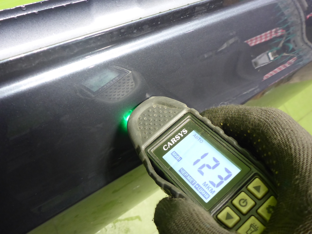 Дверь задняя правая