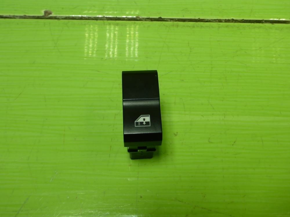 Кнопка стеклоподъемника