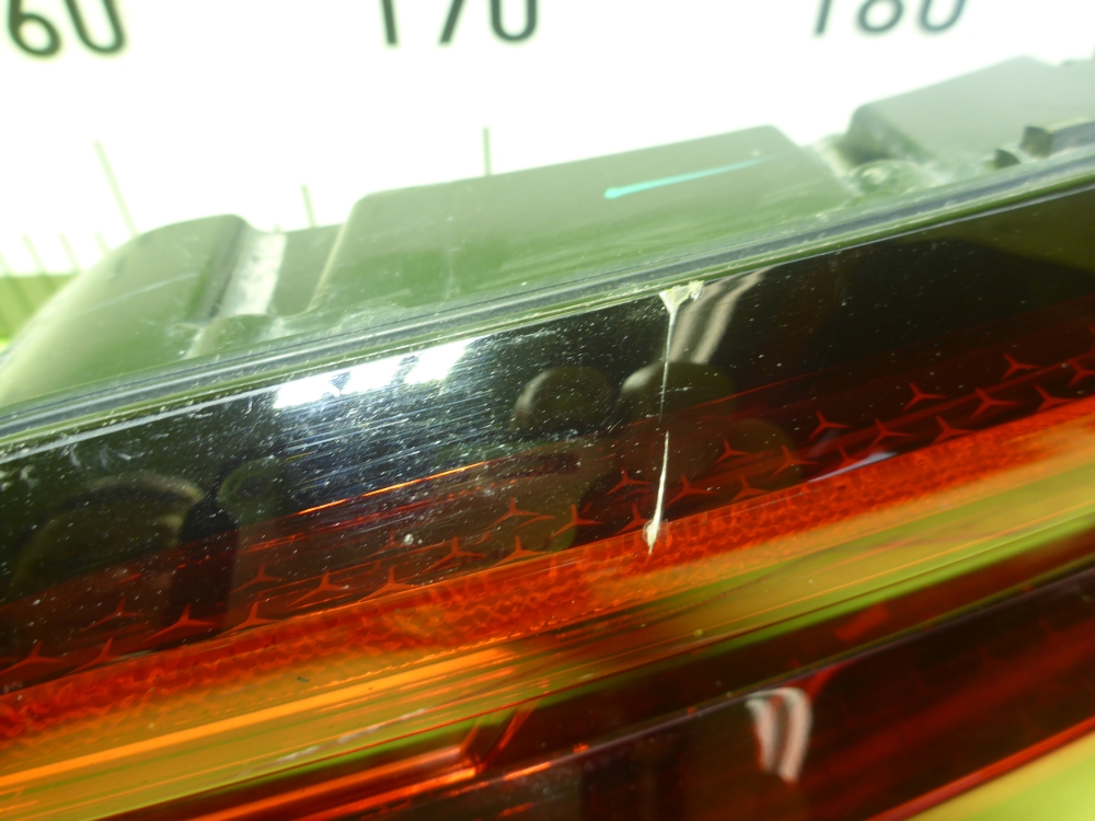 Фонарь задний