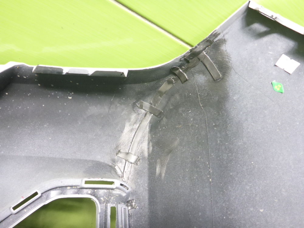 Бампер передний