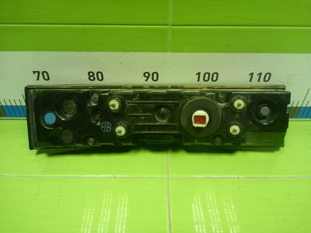 Фонарь задний внутренний правый