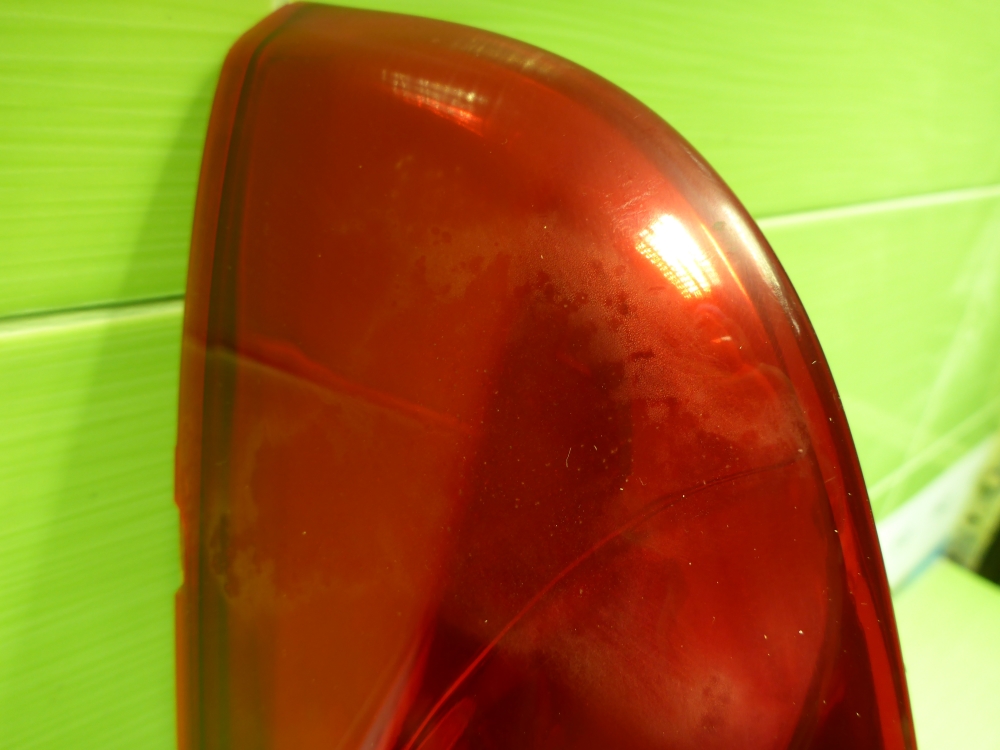 Фонарь задний левый