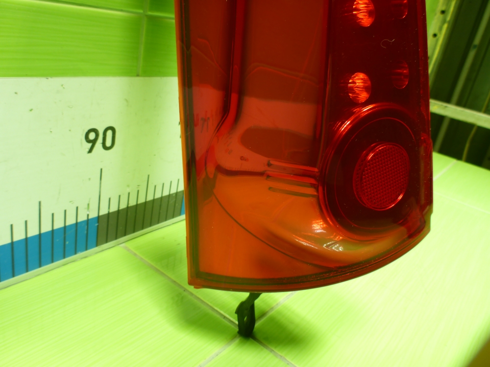 Фонарь задний левый