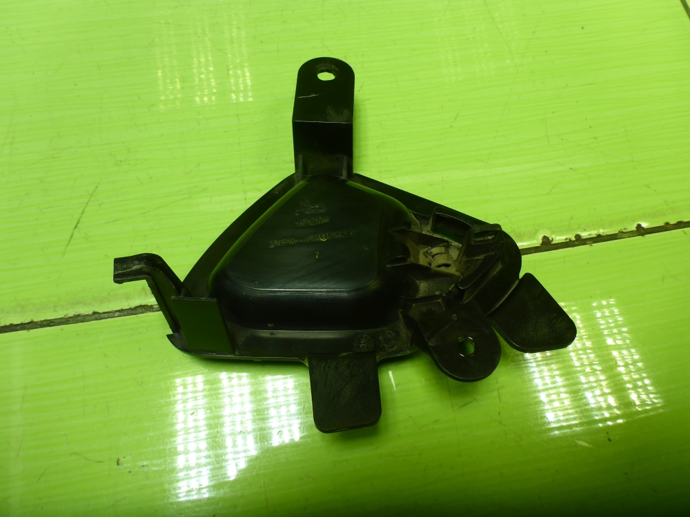 Ручка двери задней внутренняя левая