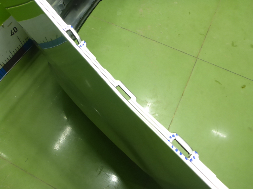 Бампер задний